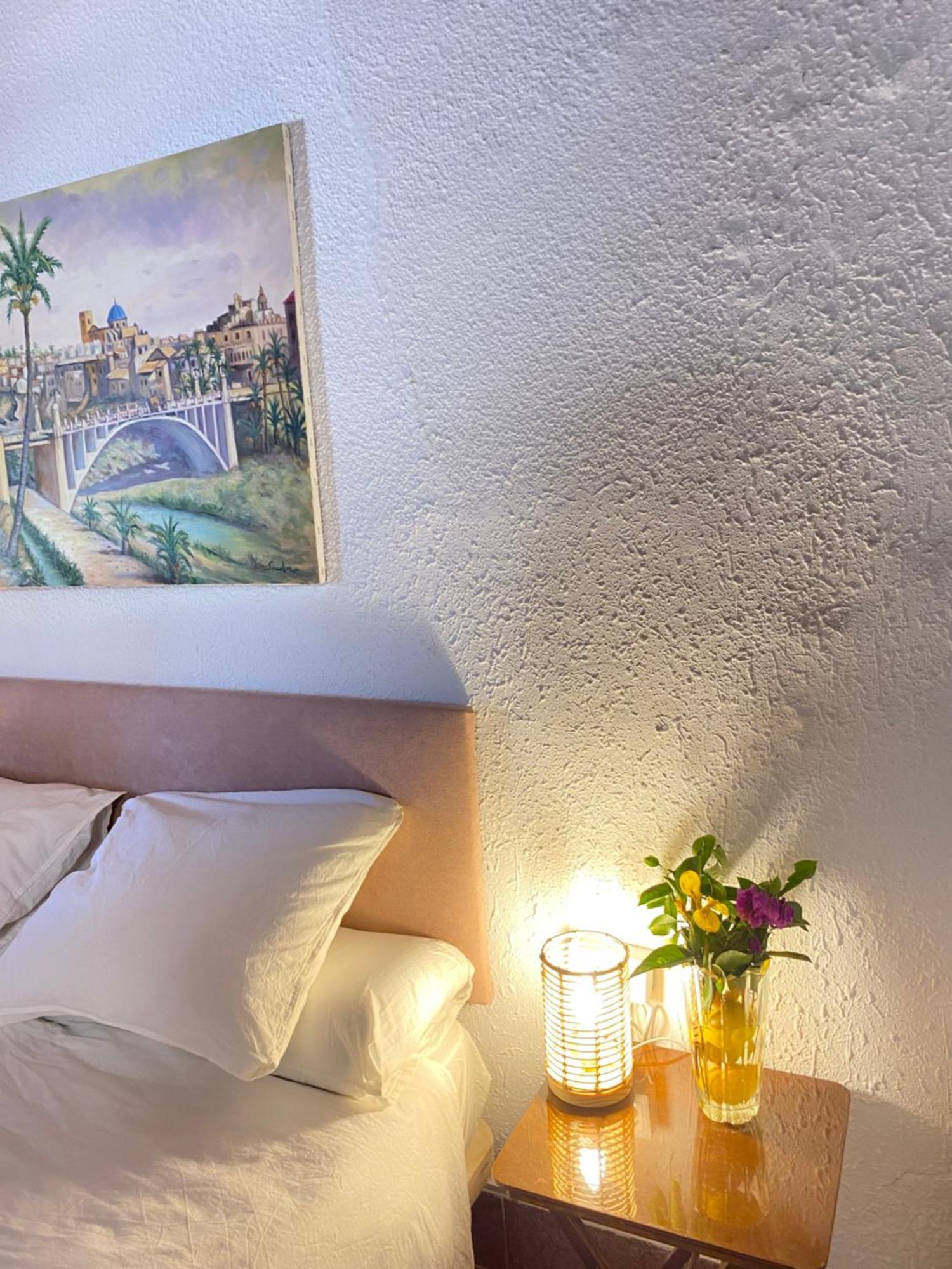 Pink Lemon House Bed and Breakfast Elche Eksteriør billede